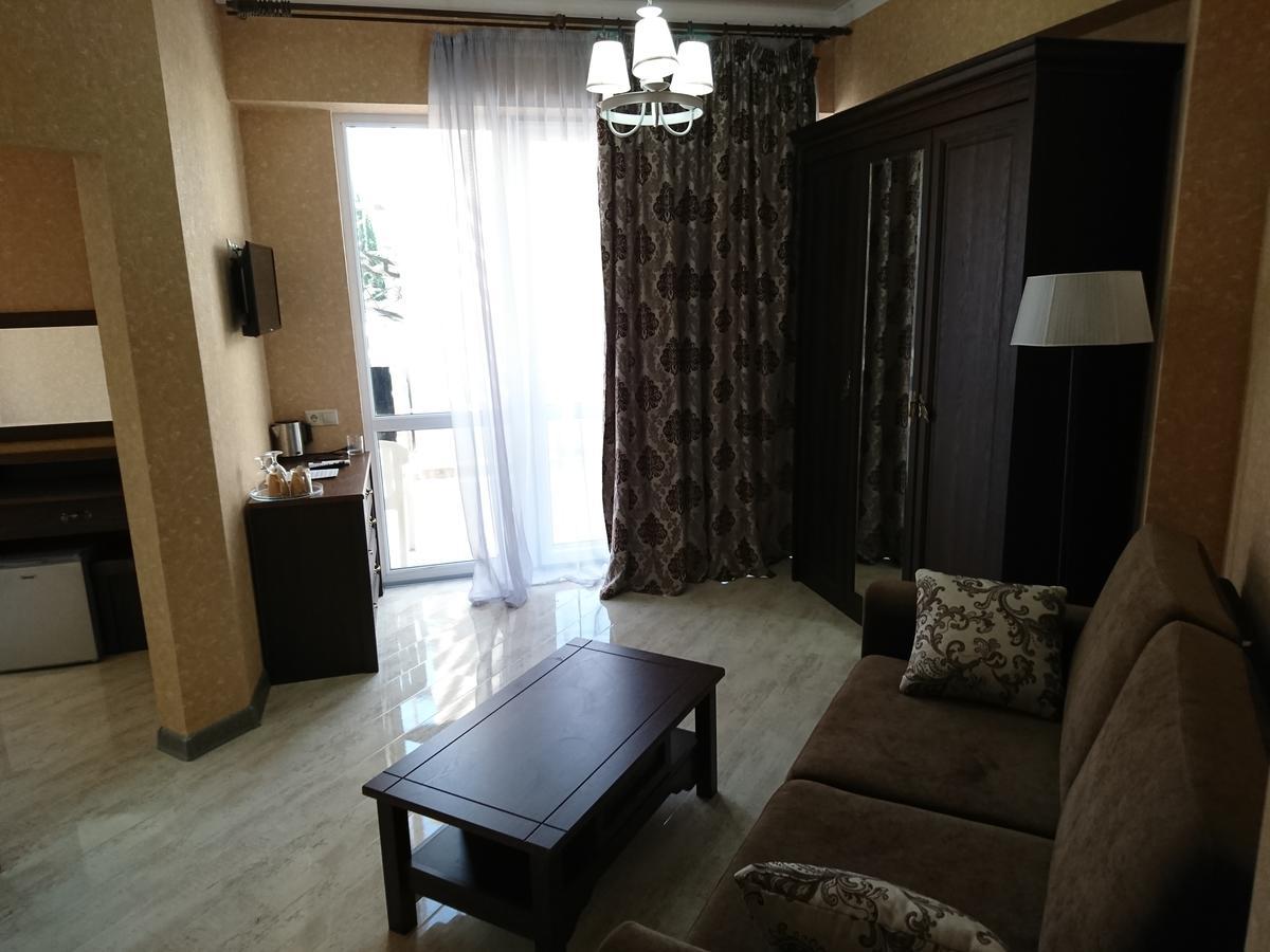 Gega Hotel ガグラ エクステリア 写真